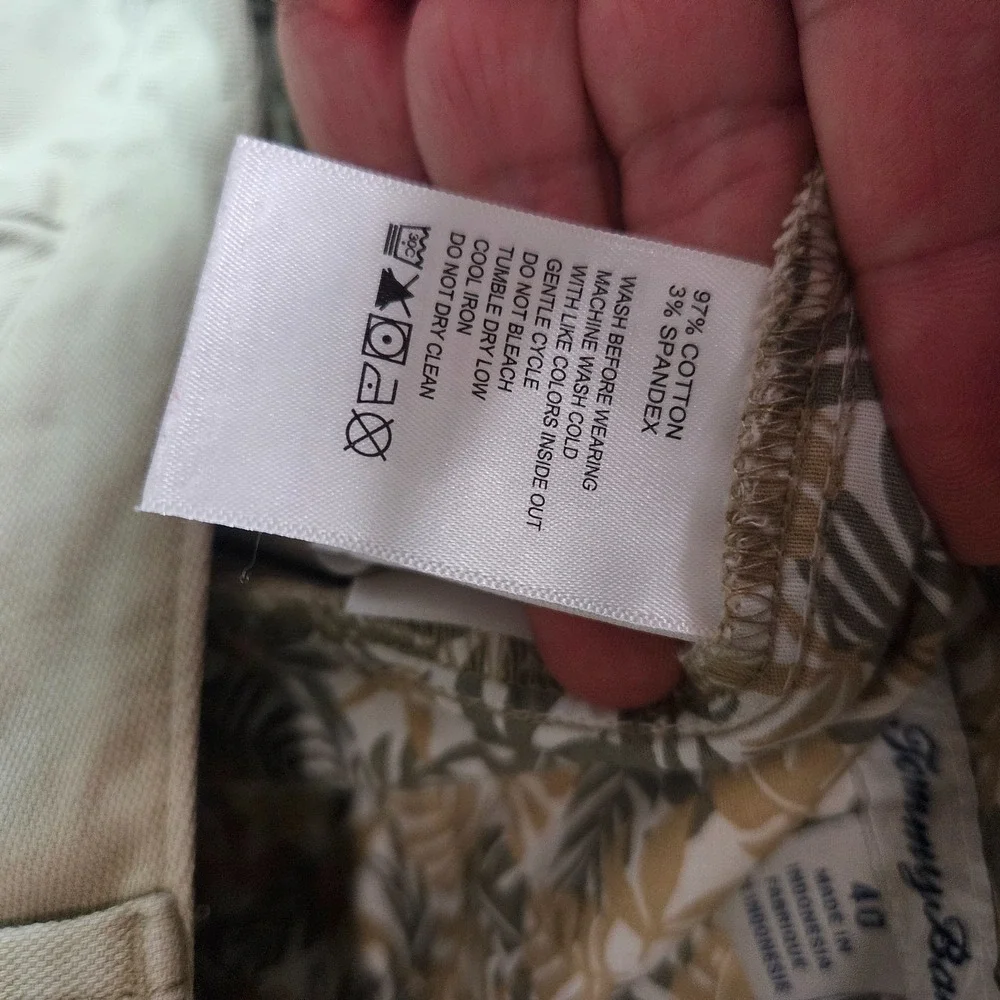 Tommy Bahama Cargo Shorts Men 40‎ Flat Front Cotton Light Khaki